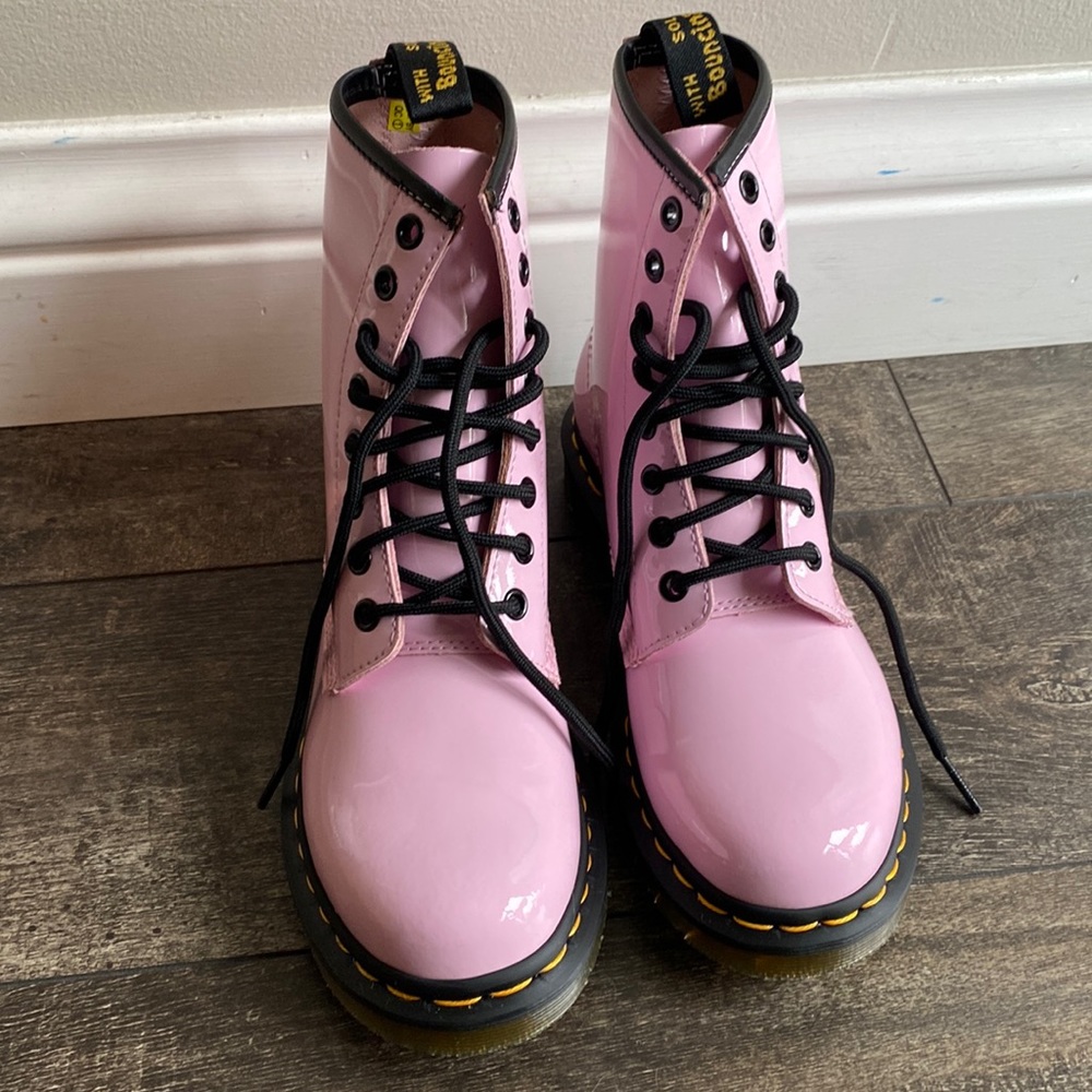 1460 Dr. Martens Pale Pink Patent Leather